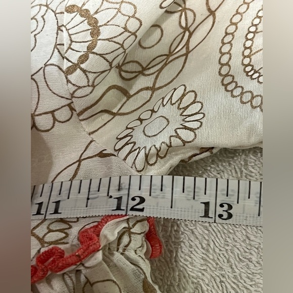 Fabindia Girls Floral Print Fit & Flare Dress
4-6 years 80%cotton 20%SILK - Picture 13 of 15